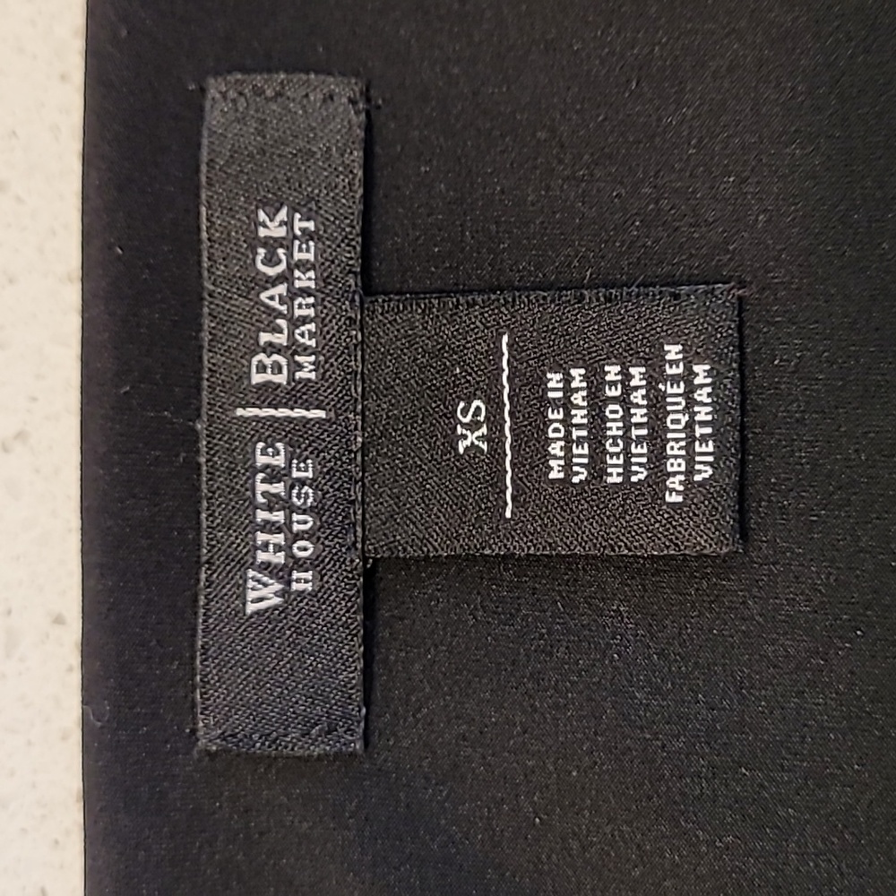 WHBM Tunic - Picture 5 of 5